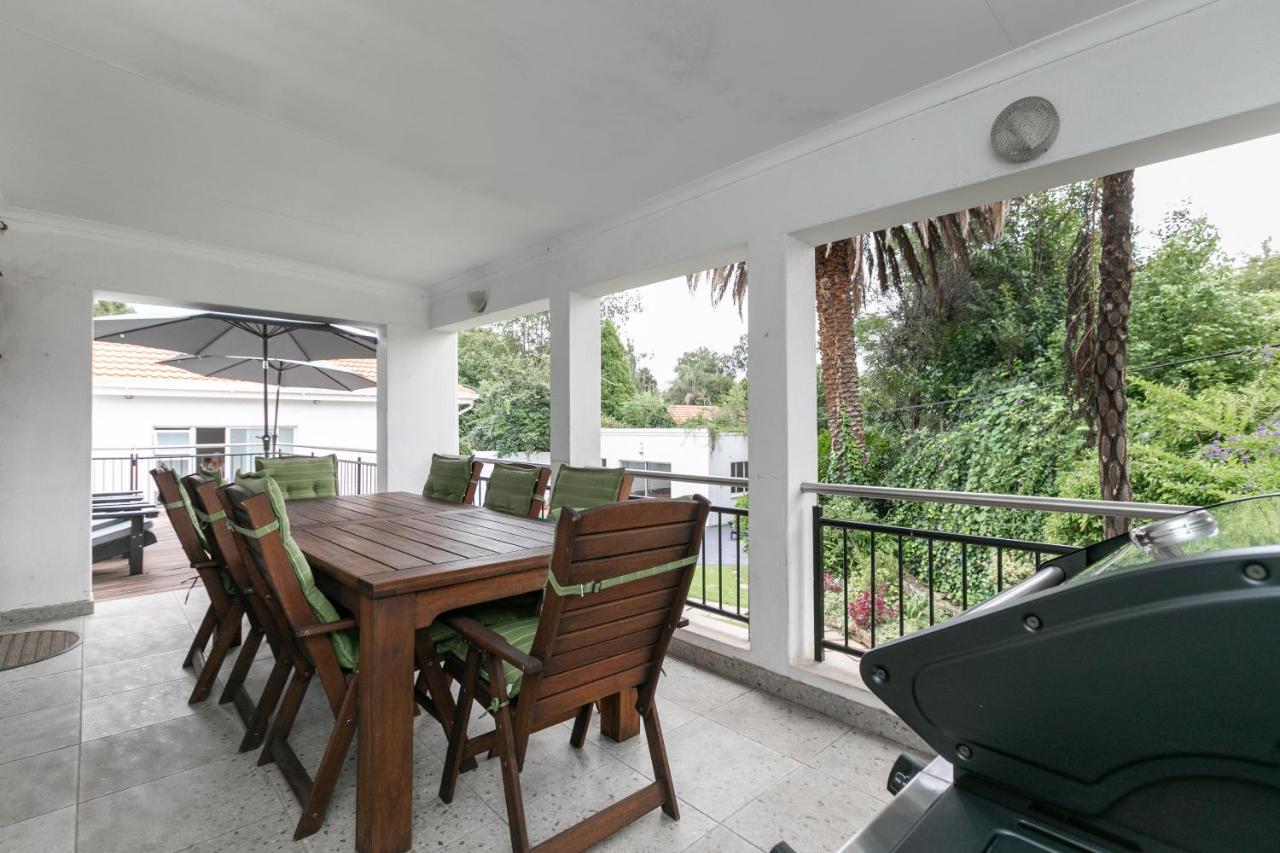 Ferienhaus Tranquil & Secure 3bed 2km 2 Emmarentia Dam Johannesburg