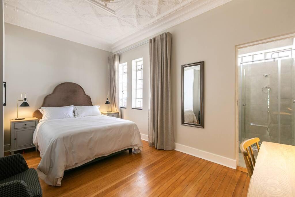Tranquil & Secure 3bed 2km 2 Emmarentia Dam